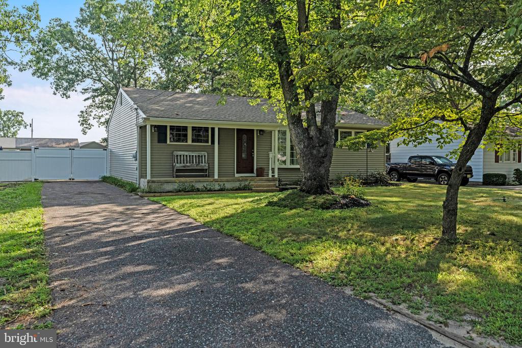 Springdale Ln, Williamstown, NJ 08094