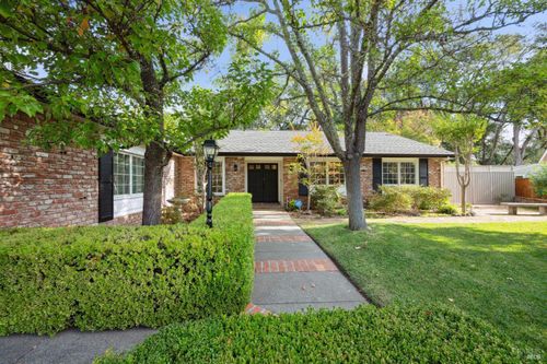 49 Don Timoteo Ct, Sonoma, CA, 95476-3249 | Card Image