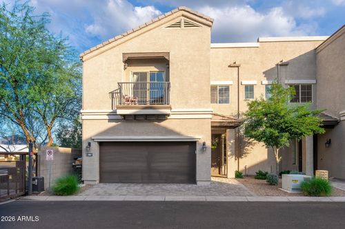 3067 N 33rd Pl, Phoenix, AZ, 85018-6294 | Card Image
