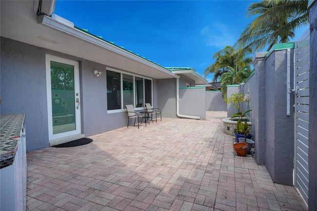 2009 Ne 24th St, House other with 2 bedrooms, 2 bathrooms and null parking in Wilton Manors FL | Image 41