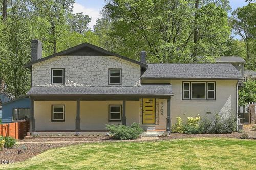 3704 Swann St, Raleigh, NC, 27612-4616 | Card Image