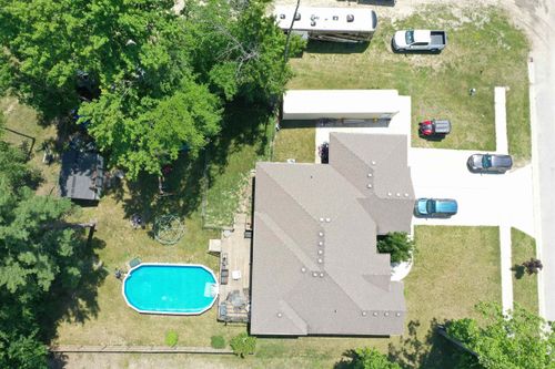 3944 Konstantine Dr, Fort Gratiot, MI, 48059-3781 | Card Image