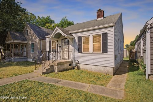 821 W Whitney Ave, Louisville, KY, 40215-2839 | Card Image