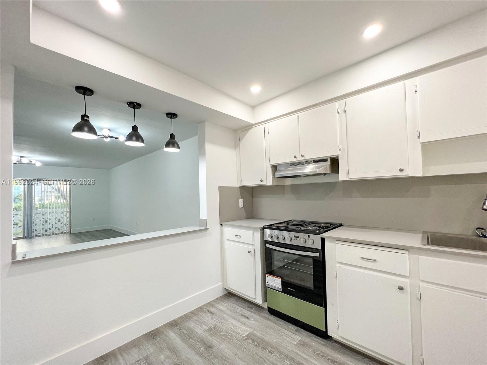 Residential Lease in North Miami 5