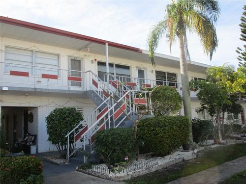 apt-22-1900 58th Ave N, ST PETERSBURG, FL, 33714-2019 | Card Image