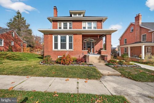 612 Sunset Ave, HAGERSTOWN, MD, 21740-6240 | Card Image