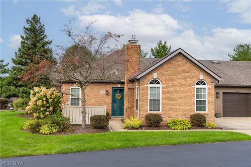 3617 Barrington Pl Nw, Canton, OH, 44708-5932 | Card Image