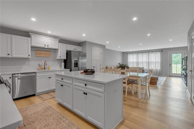 109 Jessica Court, House other with 3 bedrooms, 2 bathrooms and 2 parking in Chippewa Twp PA | Image 8