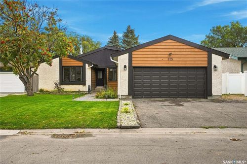 875 Seymour Cres, Regina, SK, S4X2B6 | Card Image