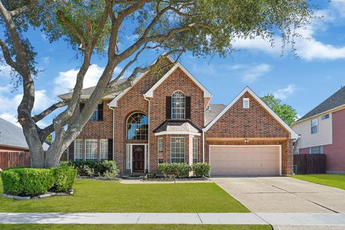 2409 Dixie Woods Dr, Pearland, TX, 77581-5842 | Card Image