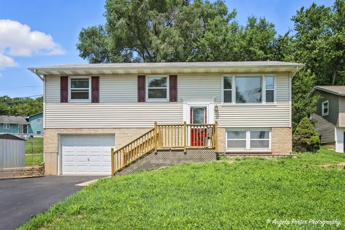 4117 N Johnsburg Rd, Johnsburg, IL, 60051-6323 | Card Image