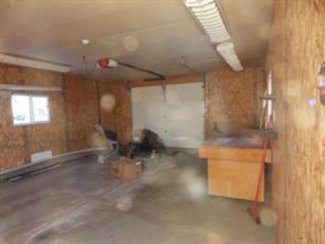 77 - 5210 65 Ave, Home with 3 bedrooms, 2 bathrooms and 3 parking in Olds AB | Image 39