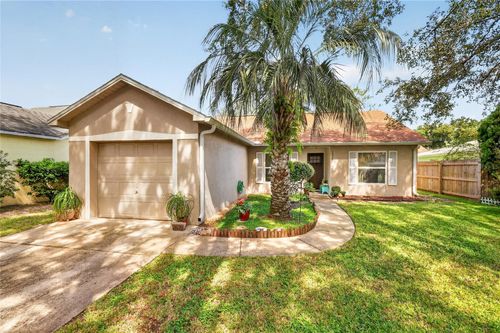 2670 Winchester Cir, EUSTIS, FL, 32726-5231 | Card Image