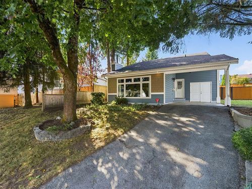 1206 Secret Crt, Coquitlam, BC, V3B5S6 | Card Image