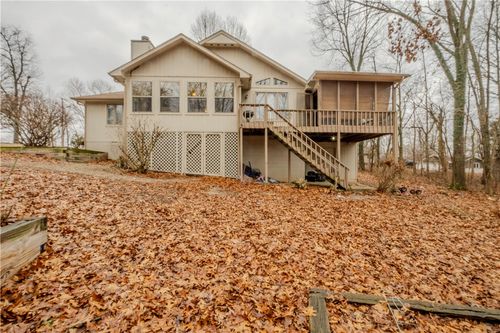 2 Quantock Hills Ln, Bella Vista, AR, 72715-2318 | Card Image