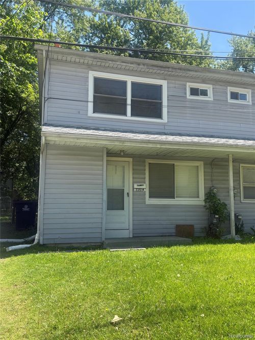 33514 Berville Ct, Westland, MI, 48186-4661 | Card Image