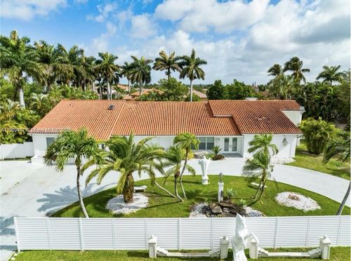 13921 Sw 30th St, Miami, FL, 33175-6522 | Card Image