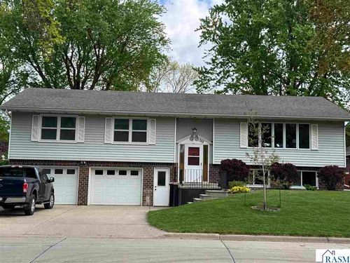 799 Sw 4 Street, Wells, MN, 56097 | Card Image