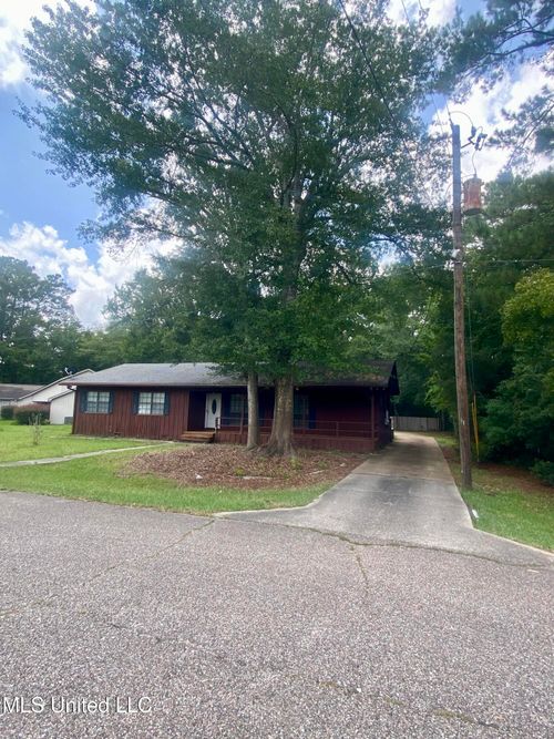6329 Anela Dr, Diamondhead, MS, 39525-3916 | Card Image