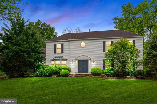 5 Stark Ct, West Windsor, NJ, 08550-2955 | Card Image