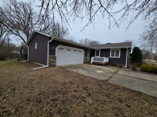 905 22nd Ave Sw, Austin, MN, 55912-5028 | Card Image