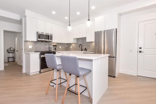 311-3438 146a St, Surrey, BC, V4P0J1 | Card Image