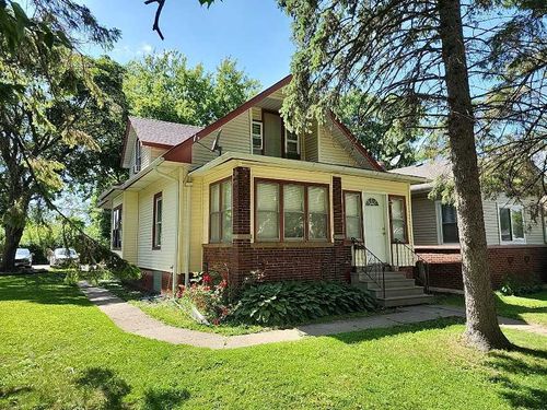 2-28 S Fulton Ave, WAUKEGAN, IL, 60085-5310 | Card Image