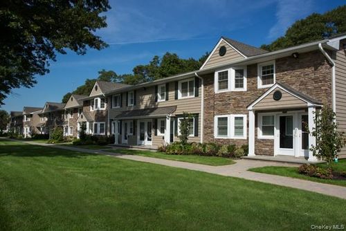 301-301 Tudor Ln, Middle Island, NY, 11953-1366 | Card Image
