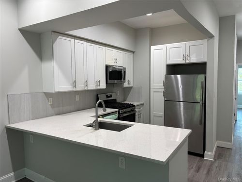 2-floor-193-14 Jamaica Ave, Hollis, NY, 11423-2532 | Card Image