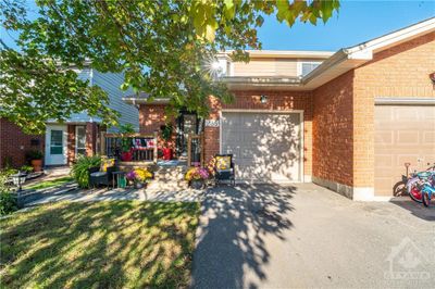 235 Huntersfield Dr, Townhouse with 3 bedrooms, 4 bathrooms and 3 parking in Ottawa ON | Image 1