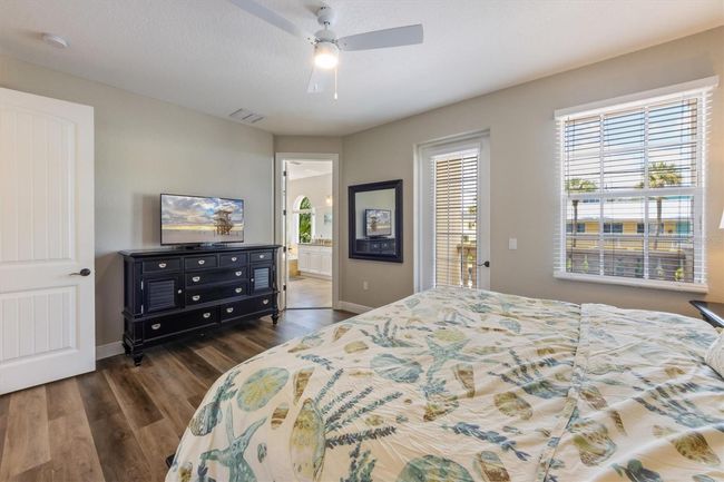 100 - 2309 Avenue C, Condo with 3 bedrooms, 2 bathrooms and null parking in BRADENTON BEACH FL | Image 15