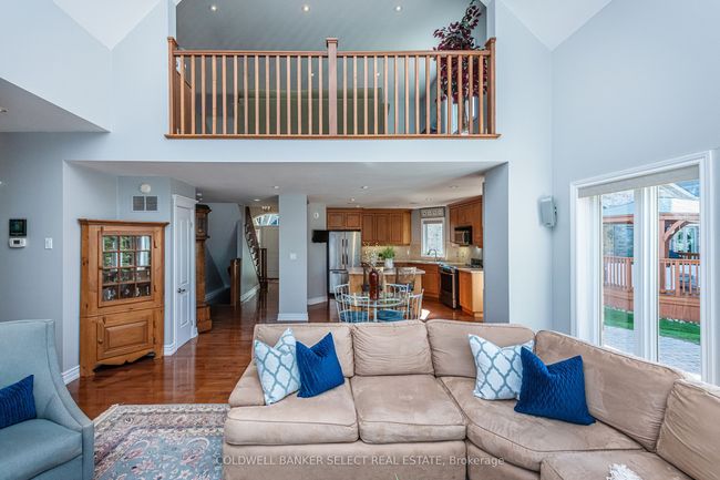 5 - 14 Zimmerman Dr, Condo with 3 bedrooms, 4 bathrooms and 2 parking in Caledon ON | Image 8