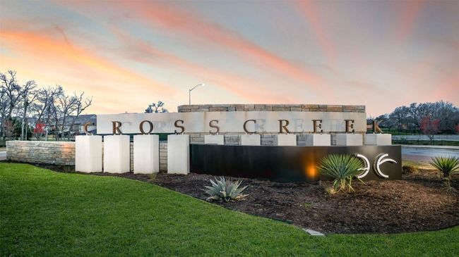 Community / neighborhood sign with a yard | Image 5