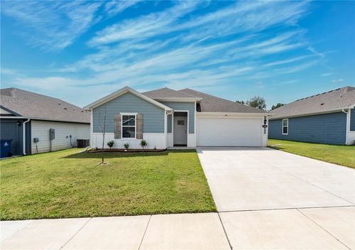 1309 Chavis St, Gentry, AR, 72734-4032 | Card Image