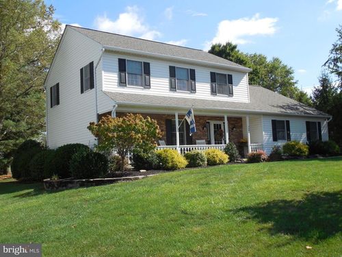 505 Nob Hill Dr, Perkasie, PA, 18944-1282 | Card Image