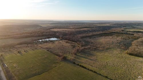 1240 N 900th Rd, Lawrence, KS, 66047-9603 | Card Image