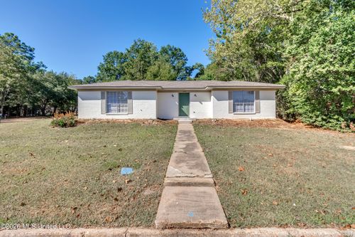1995 Scanlon Dr, Jackson, MS, 39204-4405 | Card Image