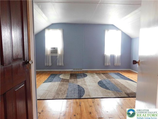 2012 State St, House other with 3 bedrooms, 1 bathrooms and null parking in Alburtis PA | Image 21