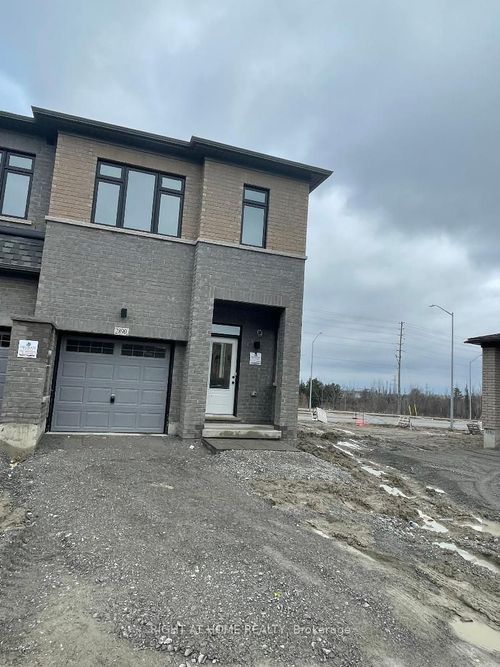 2890 Peter Matthews Drive, Pickering, ON, L1X0S2 | Card Image