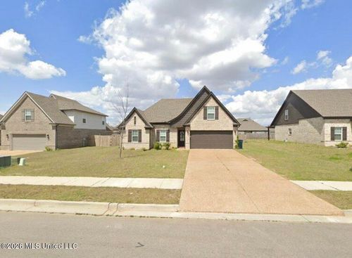 2542 Darlene St, Southaven, MS, 38672-1074 | Card Image