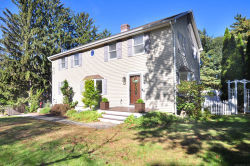 274 Smith St, South Windsor, CT, 06074-3618 | Card Image