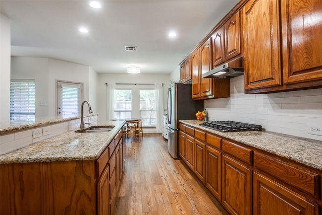 5800 Broken Spur, House other with 5 bedrooms, 3 bathrooms and null parking in Mckinney TX | Image 7