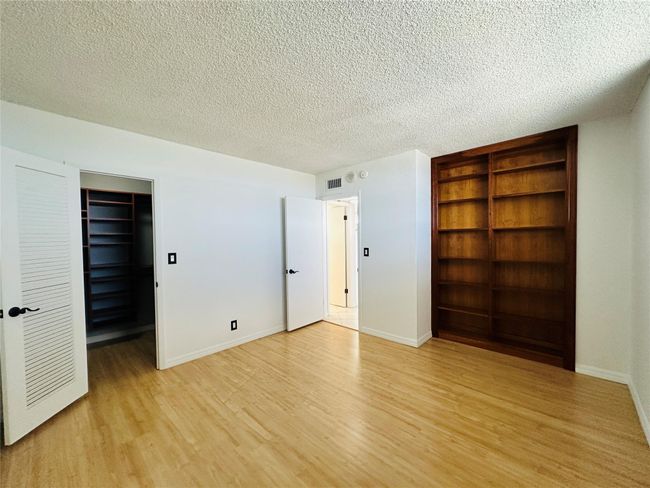 APT-2010 - 750 N Ocean Blvd, Condo with 2 bedrooms, 2 bathrooms and null parking in Pompano Beach FL | Image 37