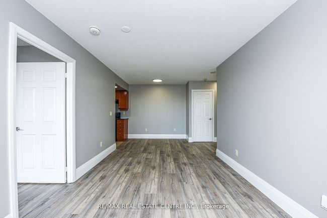 1407 - 220 Forum Dr, Condo with 2 bedrooms, 2 bathrooms and 1 parking in Mississauga ON | Image 10