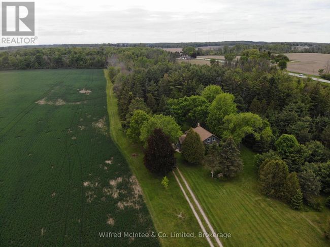 40065 School Rd, Home with 3 bedrooms, 2 bathrooms and 5 parking in Goderich ON | Image 33