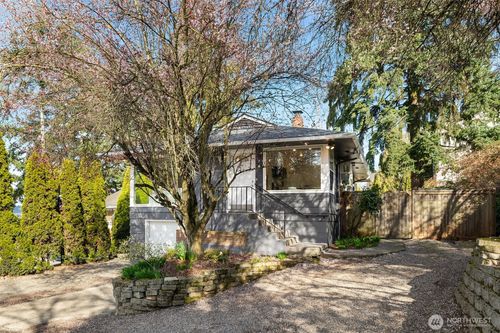 9009 Canyon Dr, Kent, WA, 98030-4779 | Card Image