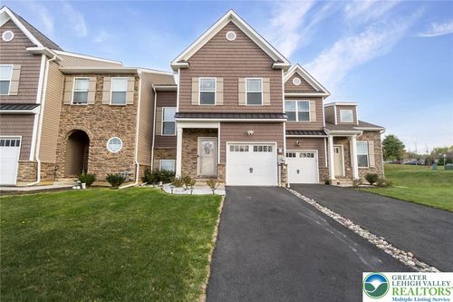 4491 Benjamin Ct, EMMAUS, PA, 18049-5254 | Card Image