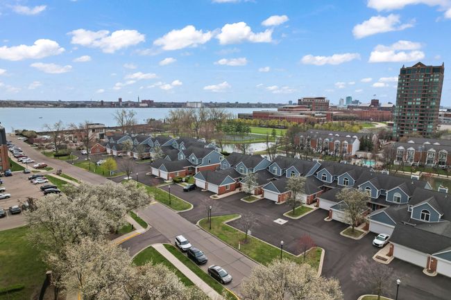 View from Unit 1003 Living Room - Left | Image 41