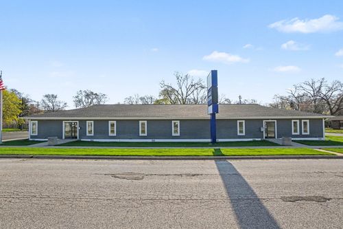 3044 Glade St, Muskegon, MI, 49444-2705 | Card Image