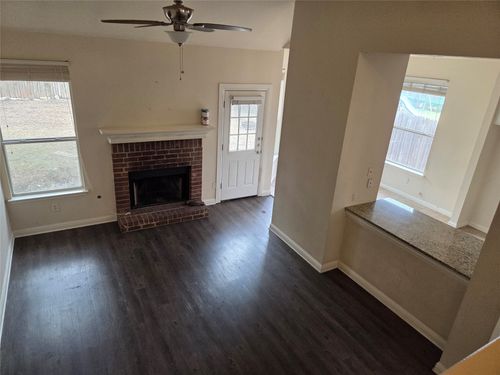 607 Meadow View Dr, Leander, TX, 78641-2951 | Card Image